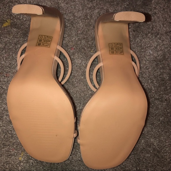 Heels - Picture 3 of 5